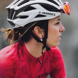 Giada Borgato, prima voce tecnica femminile nella storia del Giro d'Italia - RaiPlay Sound