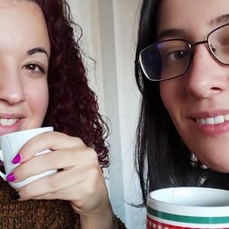 Una storia di amicizia e di indipendenza dalle barriere della disabilità - Elena e Margherita a Radio1 Che giorno è - RaiPlay Sound