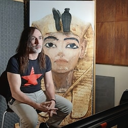 Manuel Agnelli voce di "Tutankhamon. L'ultima mostra" - RaiPlay Sound