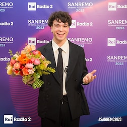 Intervista a Leo Gassmann - Radio2 a Sanremo - RaiPlay Sound