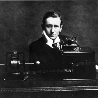 Copertina Guglielmo Marconi