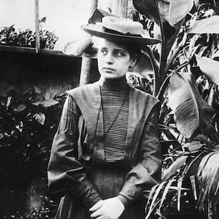 Copertina Lise Meitner