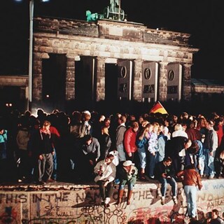 Copertina La caduta del Muro di Berlino